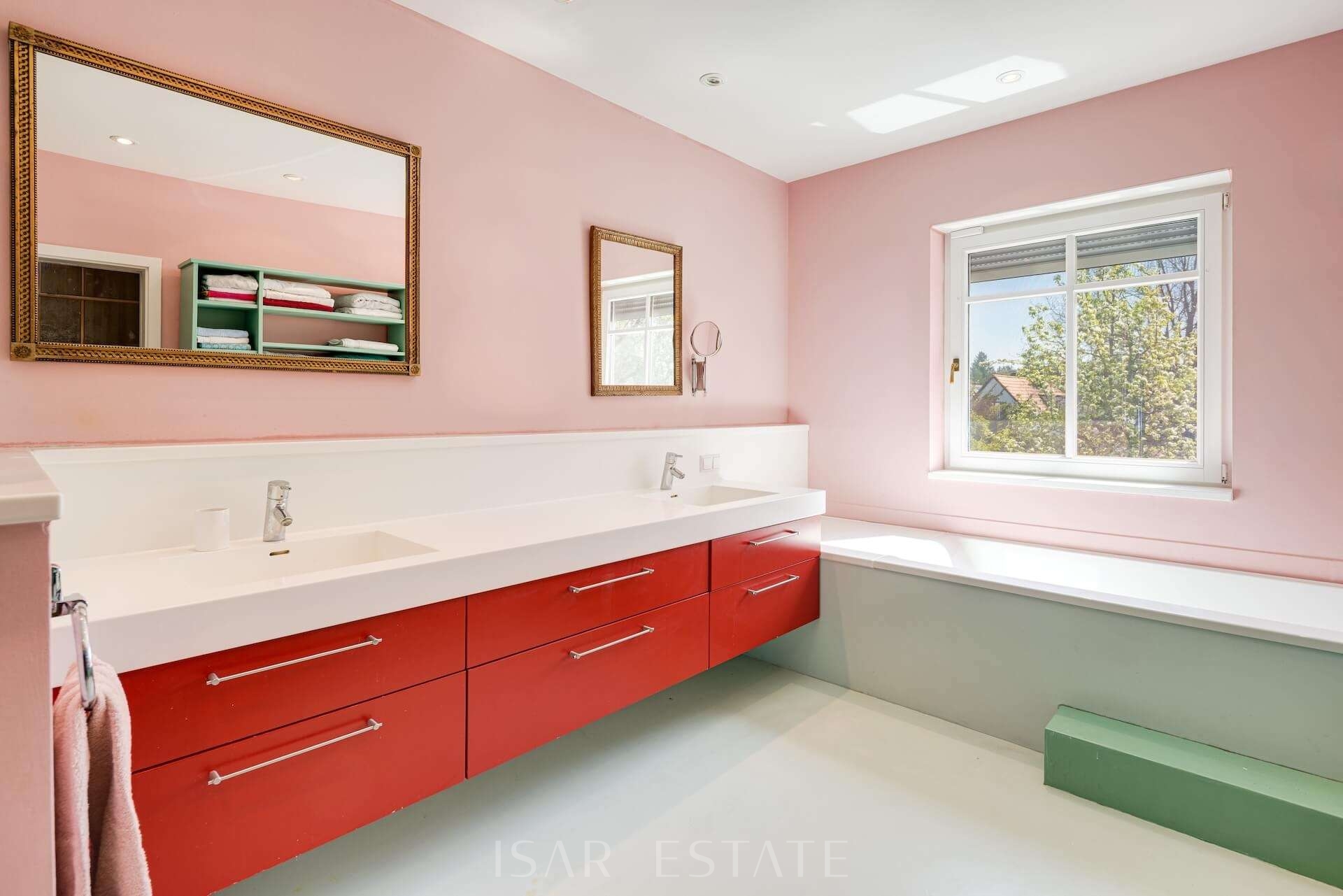 Badezimmer 1. OG